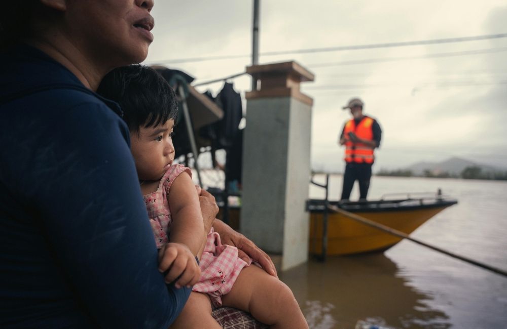 Emergency shelter support